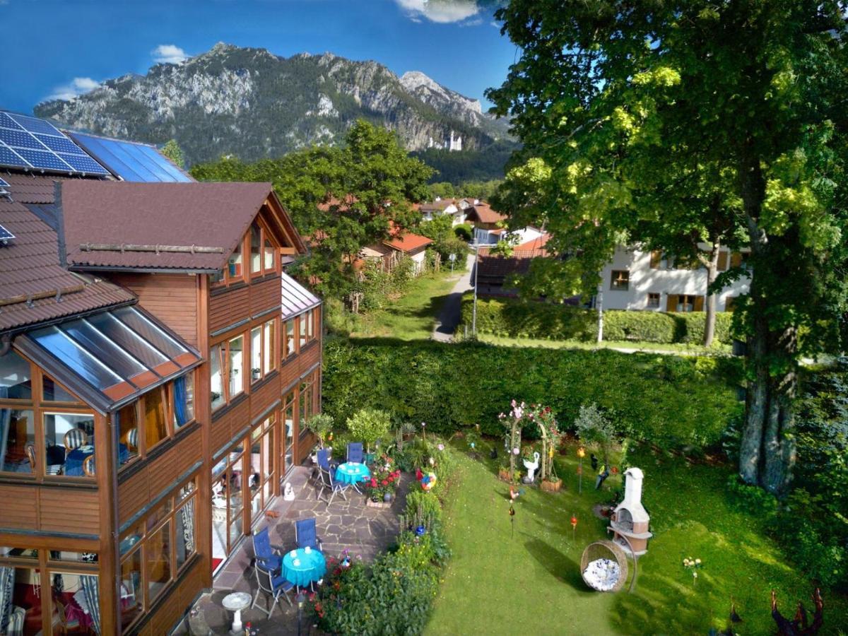 Haus Bei Der Linden Ferienwohnungen 슈방가우 외부 사진